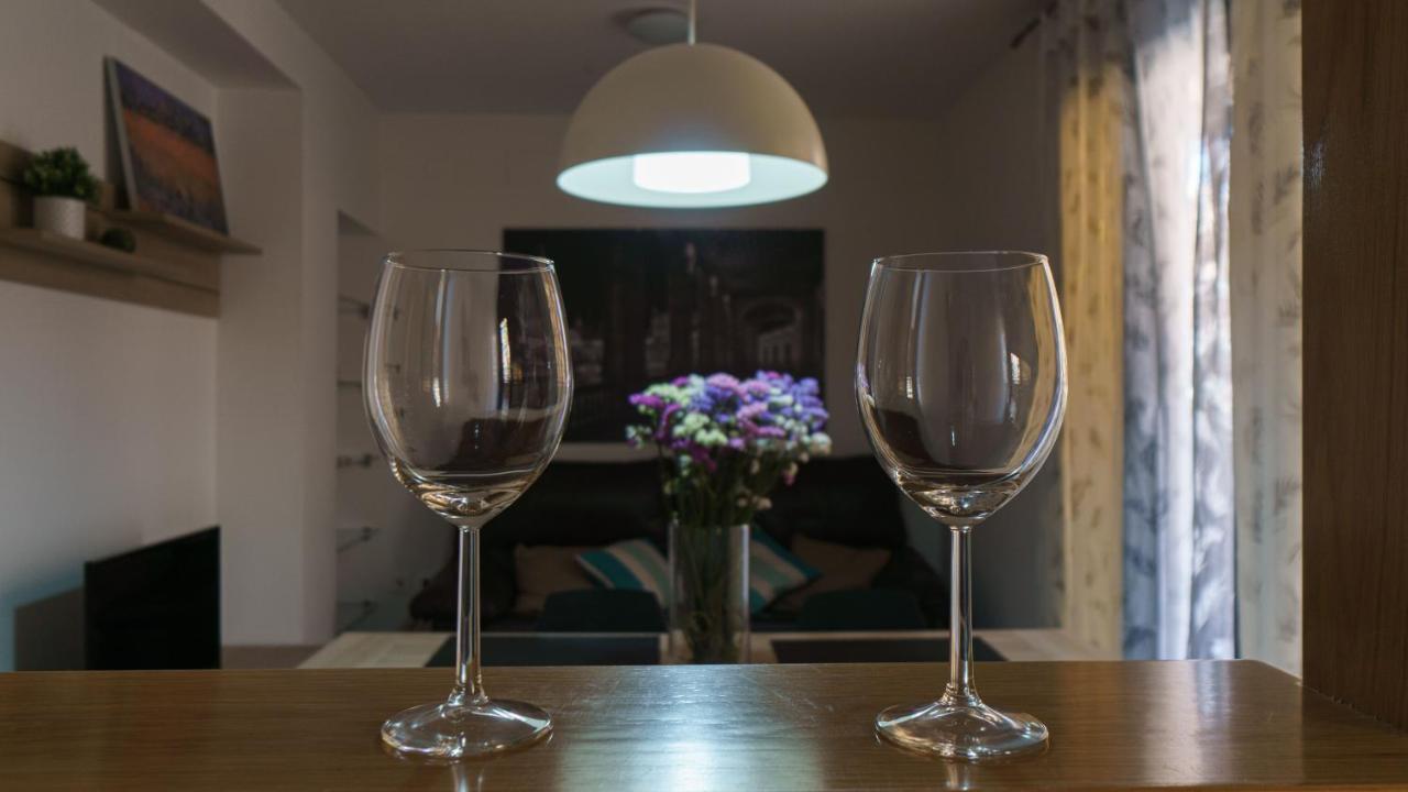 Rentalsevilla Coqueto Apartamento Con Terraza Privada Dış mekan fotoğraf