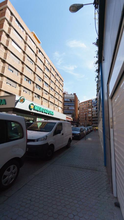 Rentalsevilla Coqueto Apartamento Con Terraza Privada Dış mekan fotoğraf